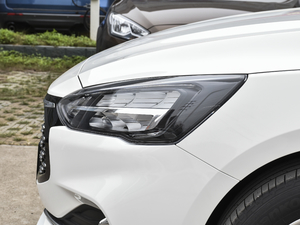 2021 EcoBoost 180 Ԅh ^