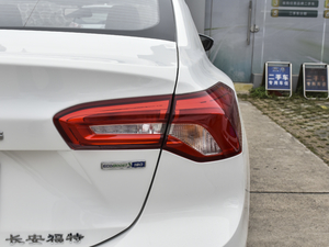 2021 EcoBoost 180 Ԅh ^