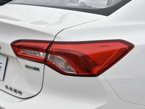 2021 EcoBoost 180 Ԅh ^