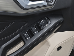 2021 EcoBoost 180 Ԅh {܇ƅ^	