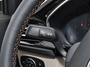 2021 EcoBoost 180 Ԅh п؅^