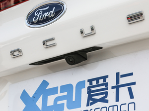 2021 EcoBoost 180 ԄST Line ^