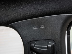 2021 EcoBoost 180 ԄST Line g