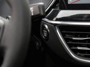 2021 EcoBoost 180 ԄST Line п؅^