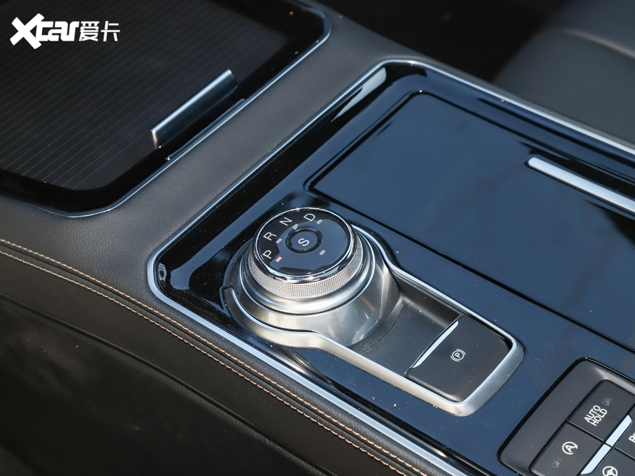 2021J PLUS EcoBoost 245 J 7 