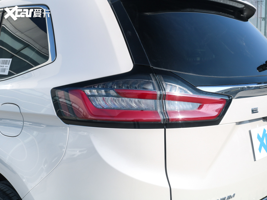 2021J PLUS EcoBoost 245 (q)J 7 