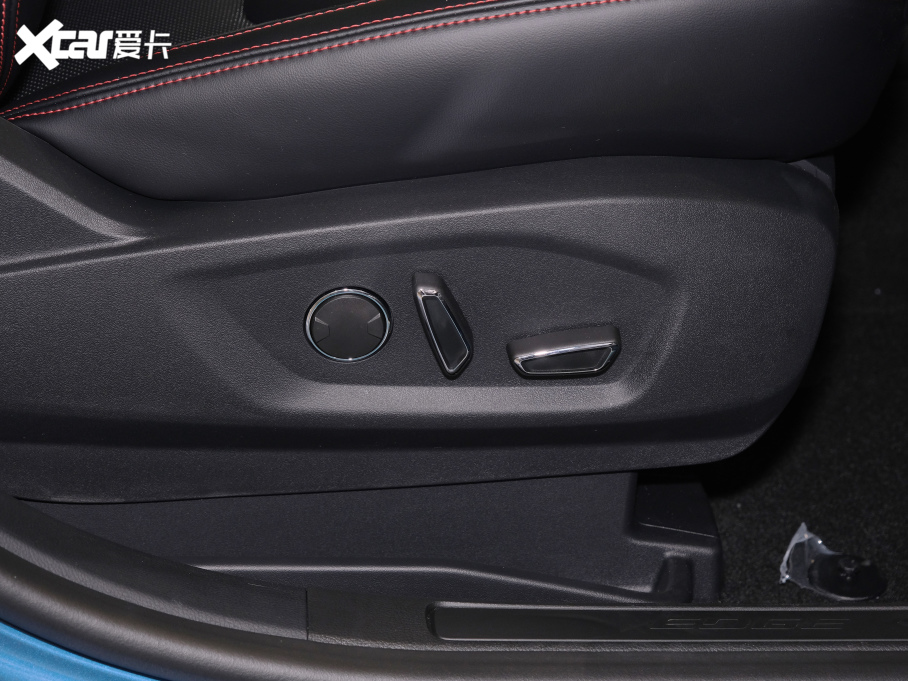 2021J PLUS EcoBoost 245 (q)ST-Line 7 