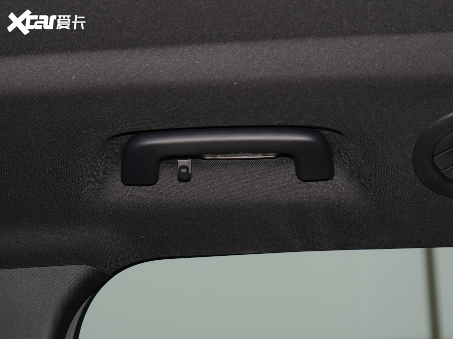 2021J PLUS EcoBoost 245 ST-Line 7 