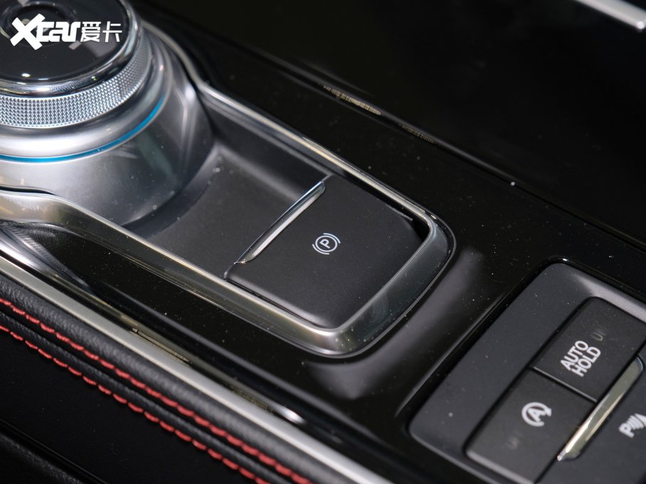 2021J PLUS EcoBoost 245 ST-Line 7 