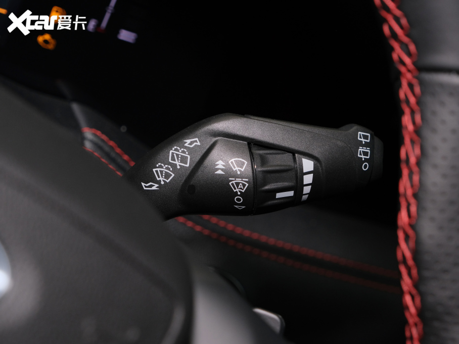 2021J PLUS EcoBoost 245 ST-Line 7 