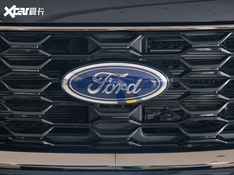 2021J PLUS EcoBoost 245 (q)ST-Line 5 