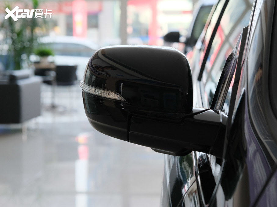 2021J PLUS EcoBoost 245 ST-Line 5 