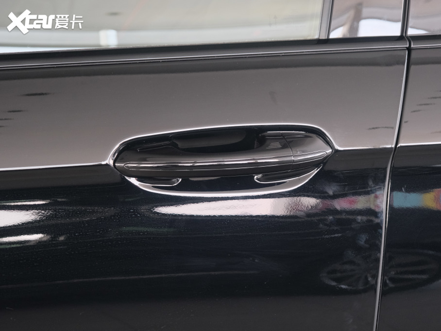 2021J PLUS EcoBoost 245 ST-Line 5 