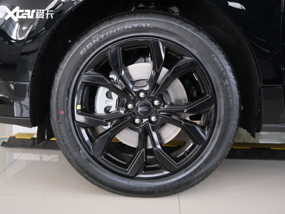 2021J PLUS EcoBoost 245 ST-Line 5 