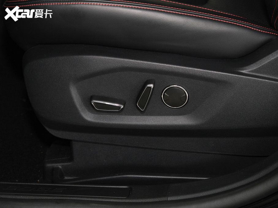 2021J PLUS EcoBoost 245 (q)ST-Line 5 