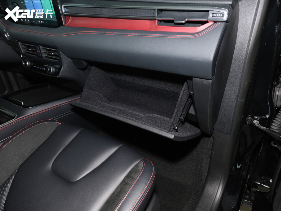 2021J PLUS EcoBoost 245 ST-Line 5 