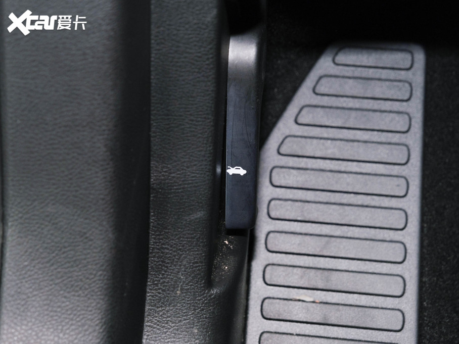 2021J PLUS EcoBoost 245 ST-Line 5 