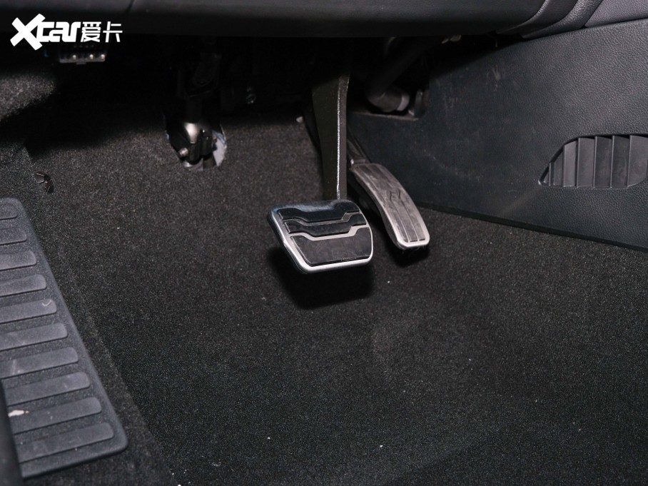 2021J PLUS EcoBoost 245 ST-Line 5 