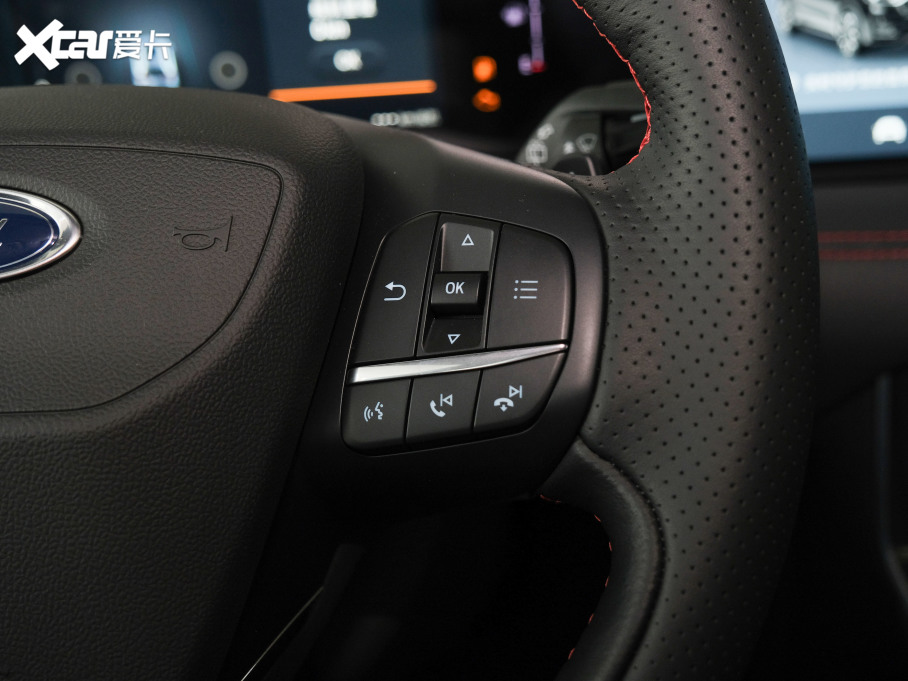 2021J PLUS EcoBoost 245 (q)ST-Line 5 