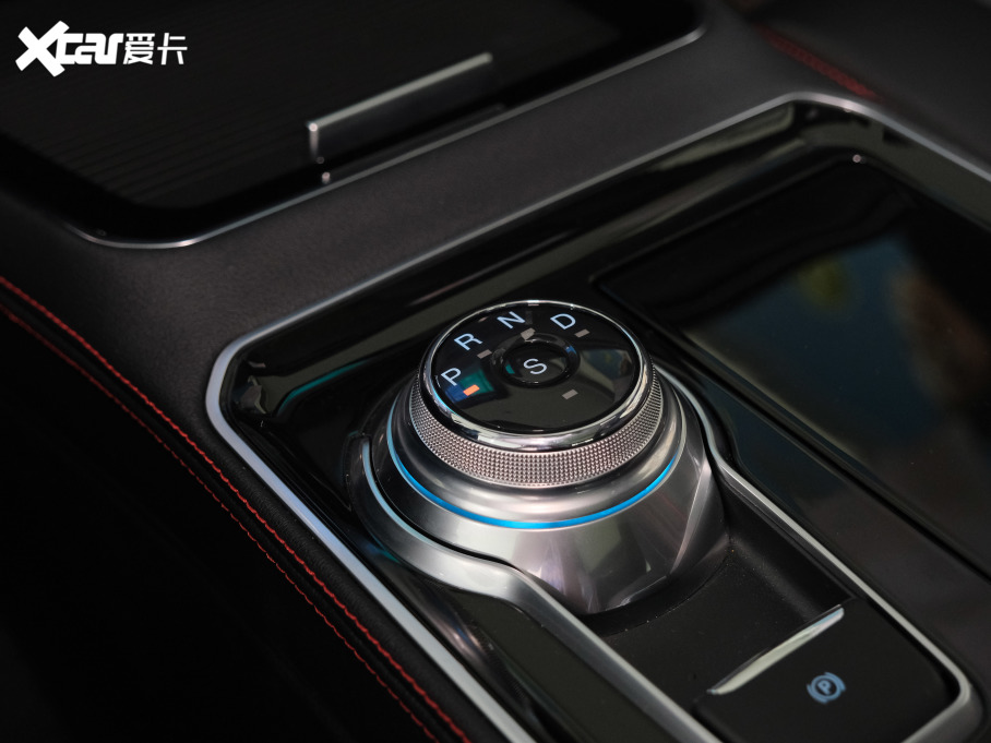 2021J PLUS EcoBoost 245 ST-Line 5 