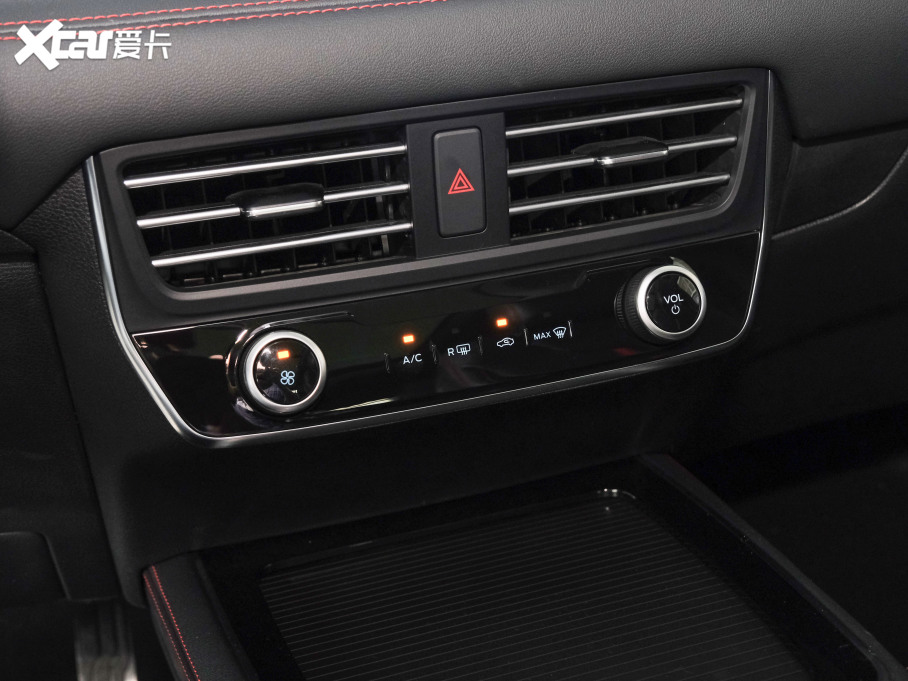 2021J PLUS EcoBoost 245 (q)ST-Line 5 