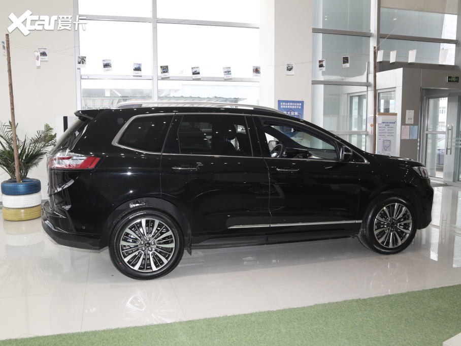 2021J PLUS EcoBoost 245 J 7 