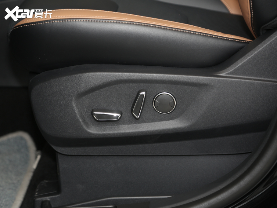 2021J PLUS EcoBoost 245 J 7 