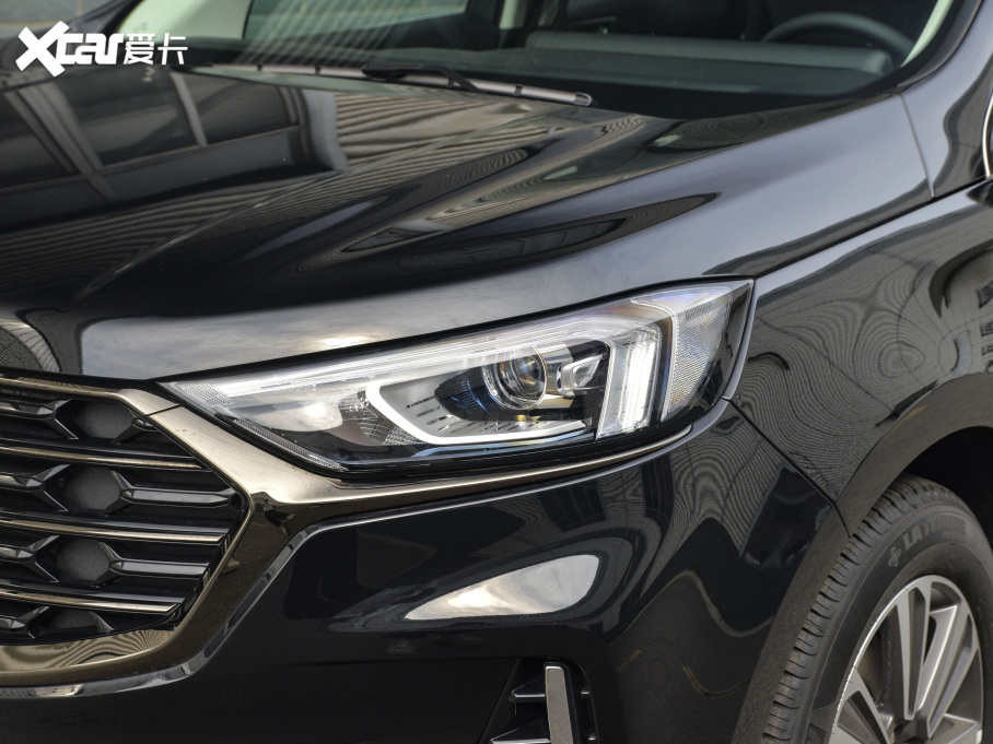 2021J PLUS EcoBoost 245 KJ 5