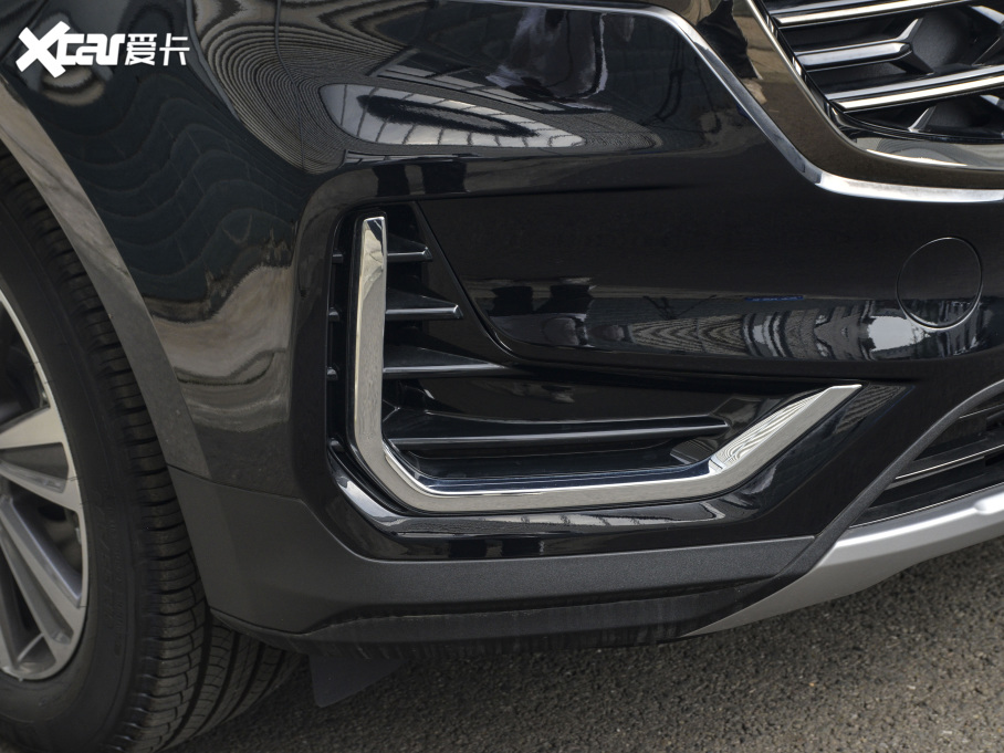 2021J PLUS EcoBoost 245 KJ 5