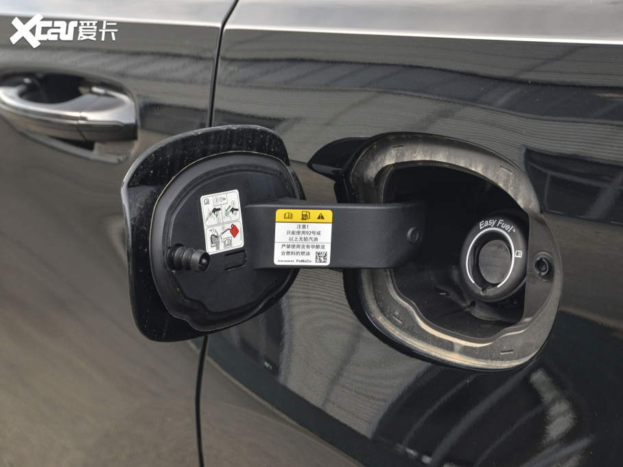 2021J PLUS EcoBoost 245 KJ 5