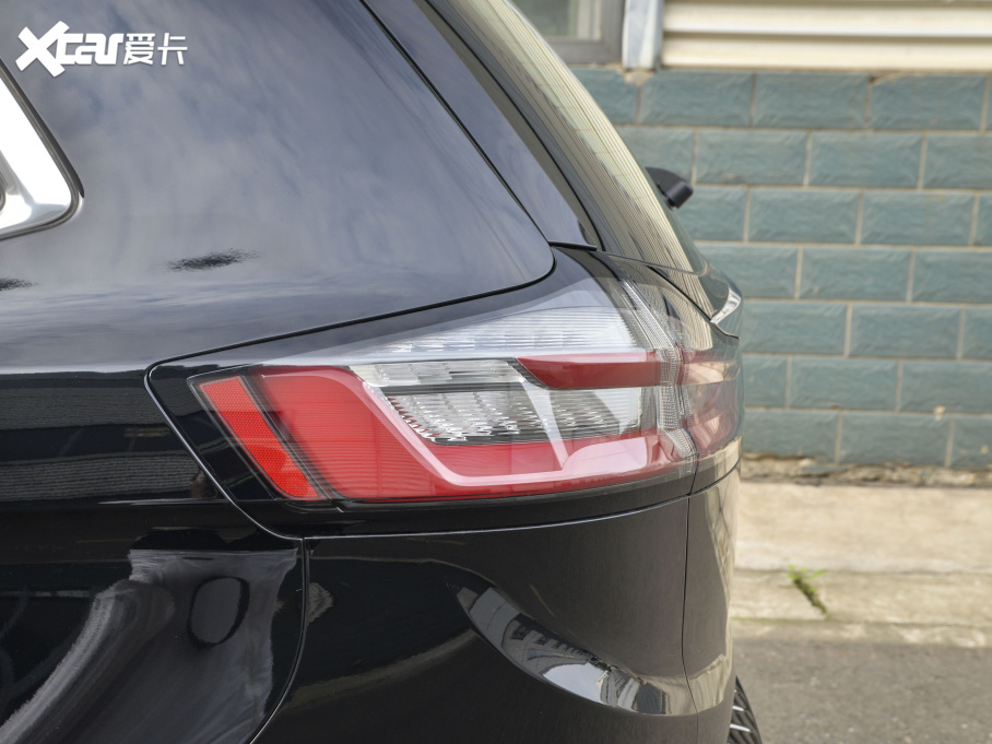 2021J PLUS EcoBoost 245 KJ 5