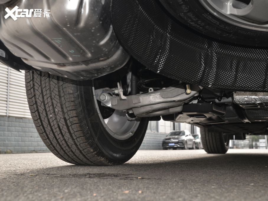 2021J PLUS EcoBoost 245 KJ 5