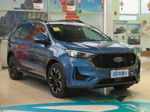 2021PLUS EcoBoost 245 (q)ST-Line 7  w^