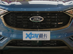 2021款PLUS EcoBoost 245 四驱ST-Line 7座  中网