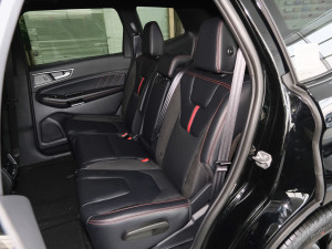 2021PLUS EcoBoost 245 ST-Line 5  