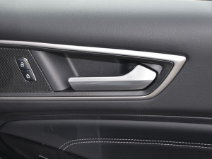 2021PLUS EcoBoost 245 KJ 5 g