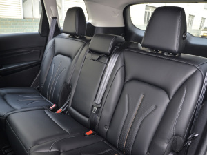 2021款PLUS EcoBoost 245 两驱铂锐型 5座 后排座椅