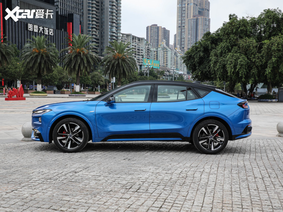 2022EVOS EcoBoost 245 ST-Line