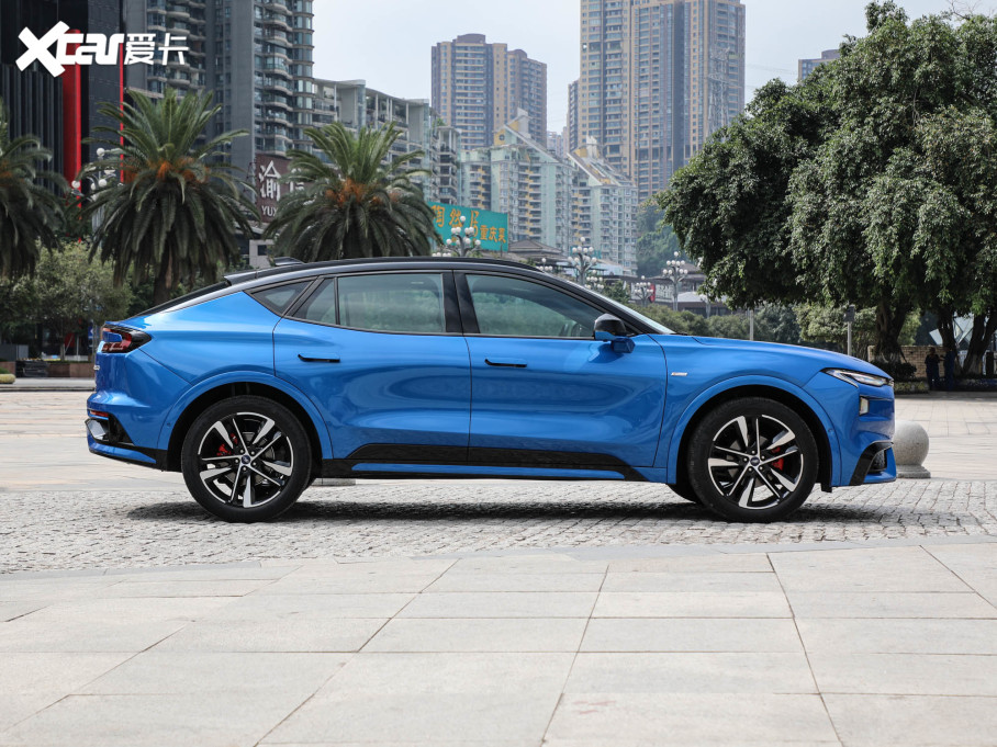 2022EVOS EcoBoost 245 ST-Line