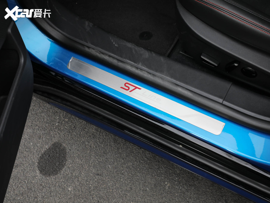 2022EVOS EcoBoost 245 ST-Line