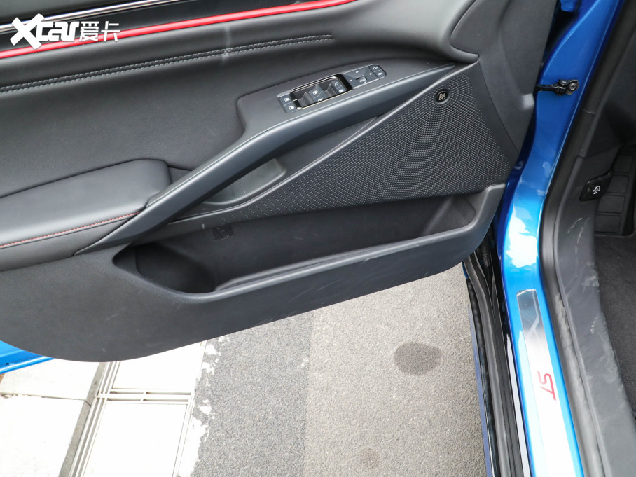 2022EVOS EcoBoost 245 ST-Line