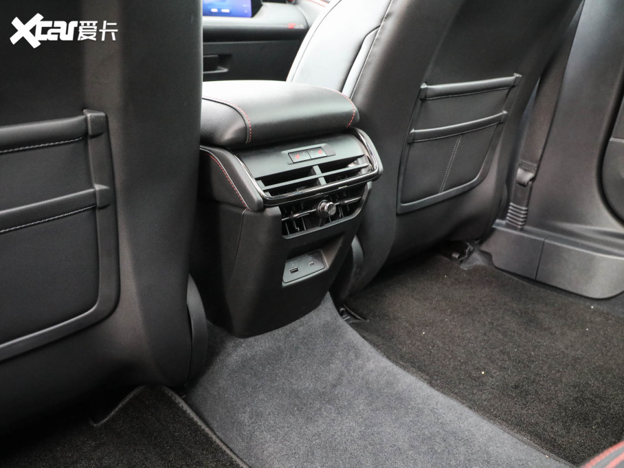 2022EVOS EcoBoost 245 ST-Line