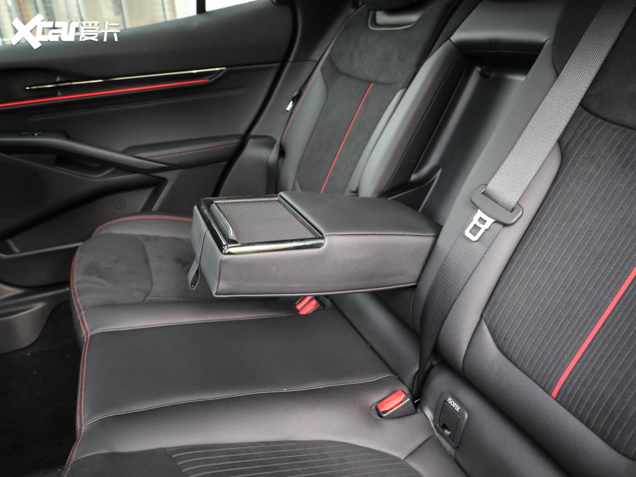 2022EVOS EcoBoost 245 ST-Line