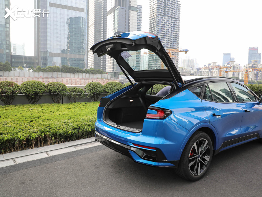 2022EVOS EcoBoost 245 ST-Line