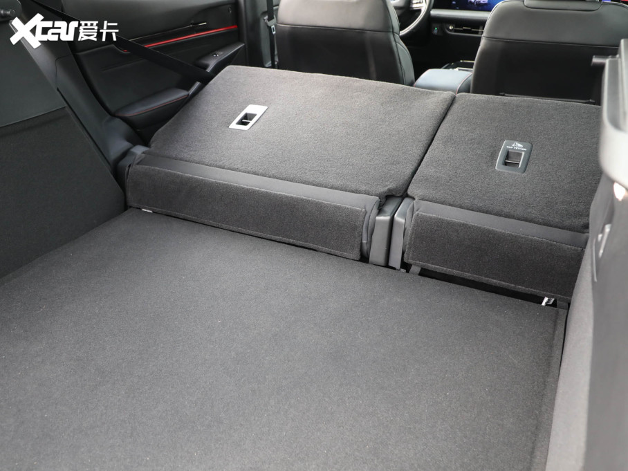 2022EVOS EcoBoost 245 ST-Line