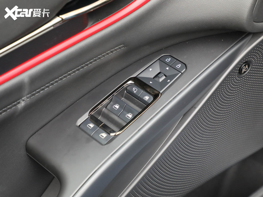 2022EVOS EcoBoost 245 ST-Line