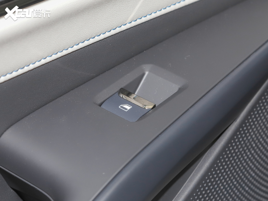 2022EVOS EcoBoost 245 L(fng)а