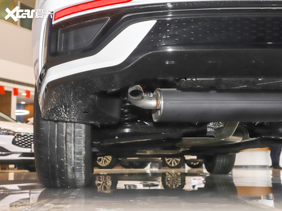 2022��EVOS EcoBoost 245 �\�Ӱ�