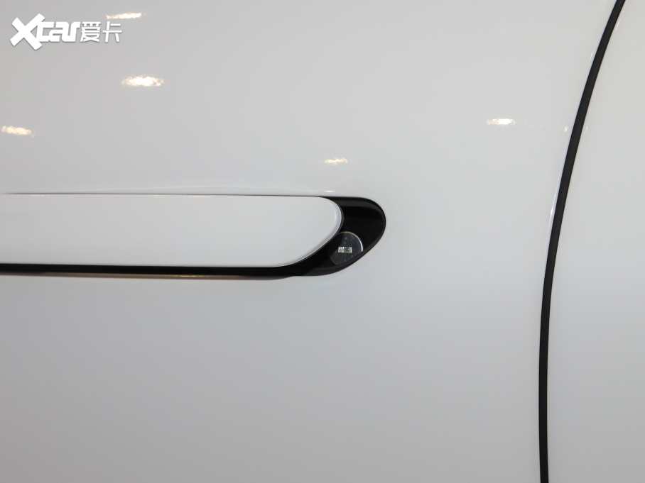 2022��EVOS EcoBoost 245 �\�Ӱ�