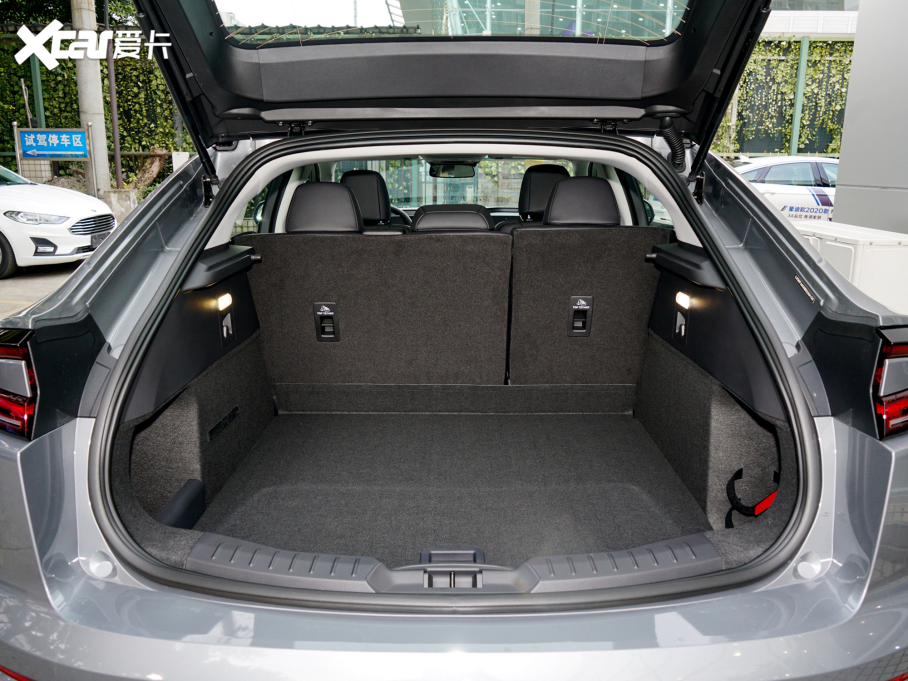 2022��EVOS EcoBoost 245 �L�а�